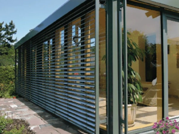 atelier du store - brise soleil orientable