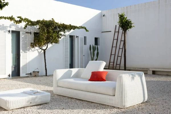 nettoyer mobilier de jardin fibre synthétique