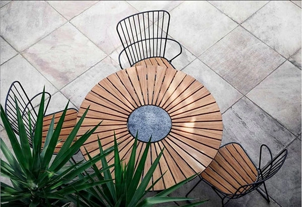 table à manger en bambou