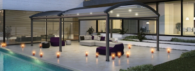 1 TOILE RÉTRACTABLE MOTORISÉE