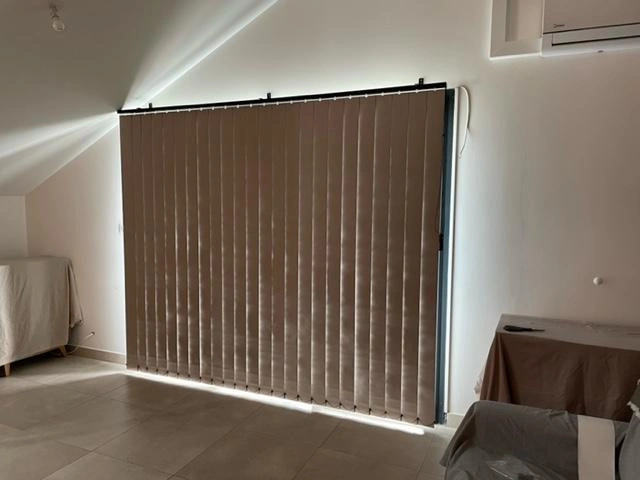 4 store bandes verticales st leu