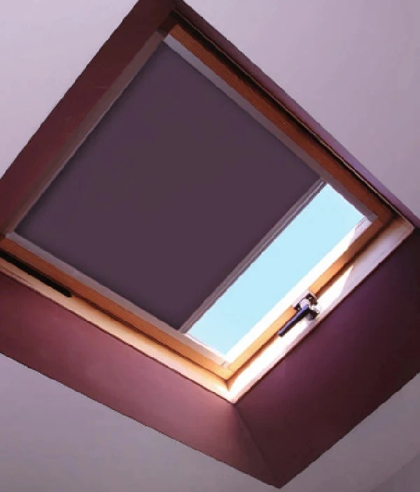 store enrouler pour fenetre de toit