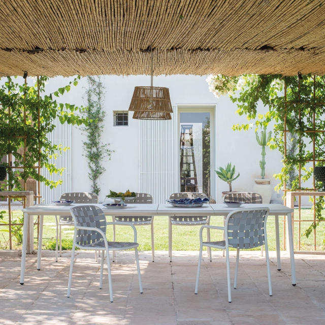 emu_Yard-Gartenarmlehnstuhl_2000x2000-ID1981314-d1259dd9c959074fe7652c932d1a7b8d