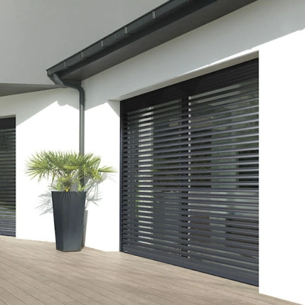 brise soleil orientable pour vous protéger du soleil