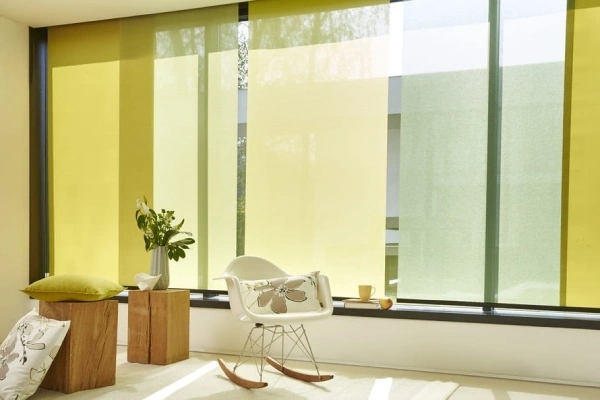 type-de-stores-panneaux-japonais